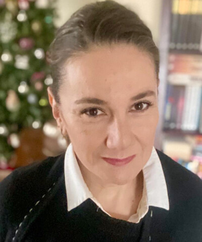 Esra Doğru