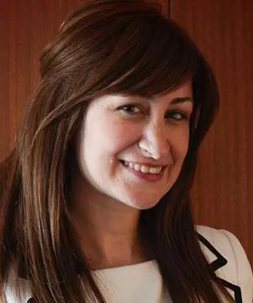 Gizem Şalcıgil White